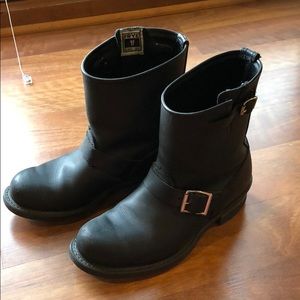 Frye Engineer Boots 8